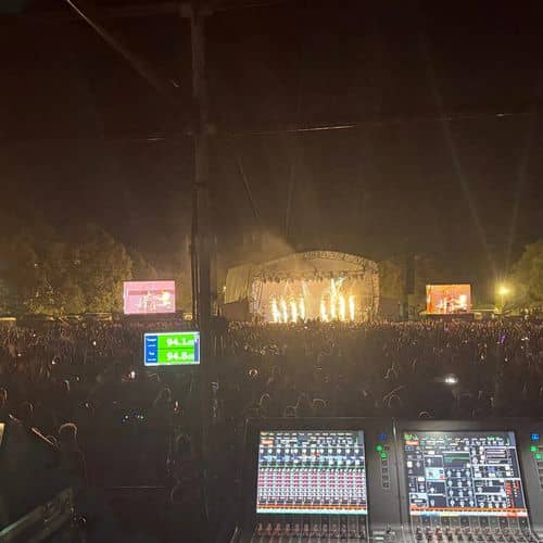 Glastonbury Abbey Extravaganza
