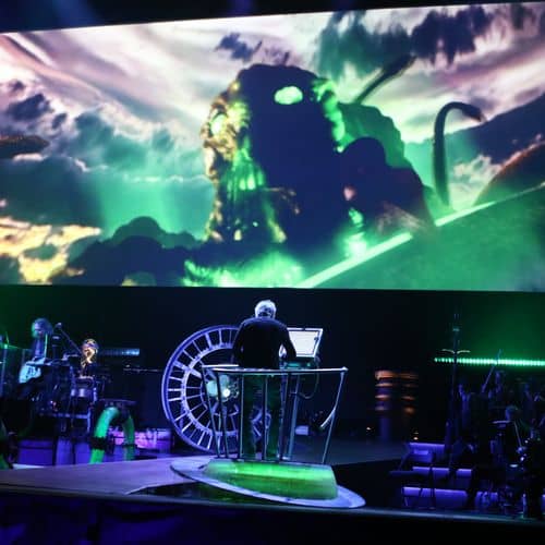 Jeff Waynes The War of The Worlds Stage